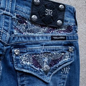 Jean Miss Me Taille 26 Avec Strass Et Cuir - Style JP5011BT, Bootcut, Entrejambe 33 Pouces
